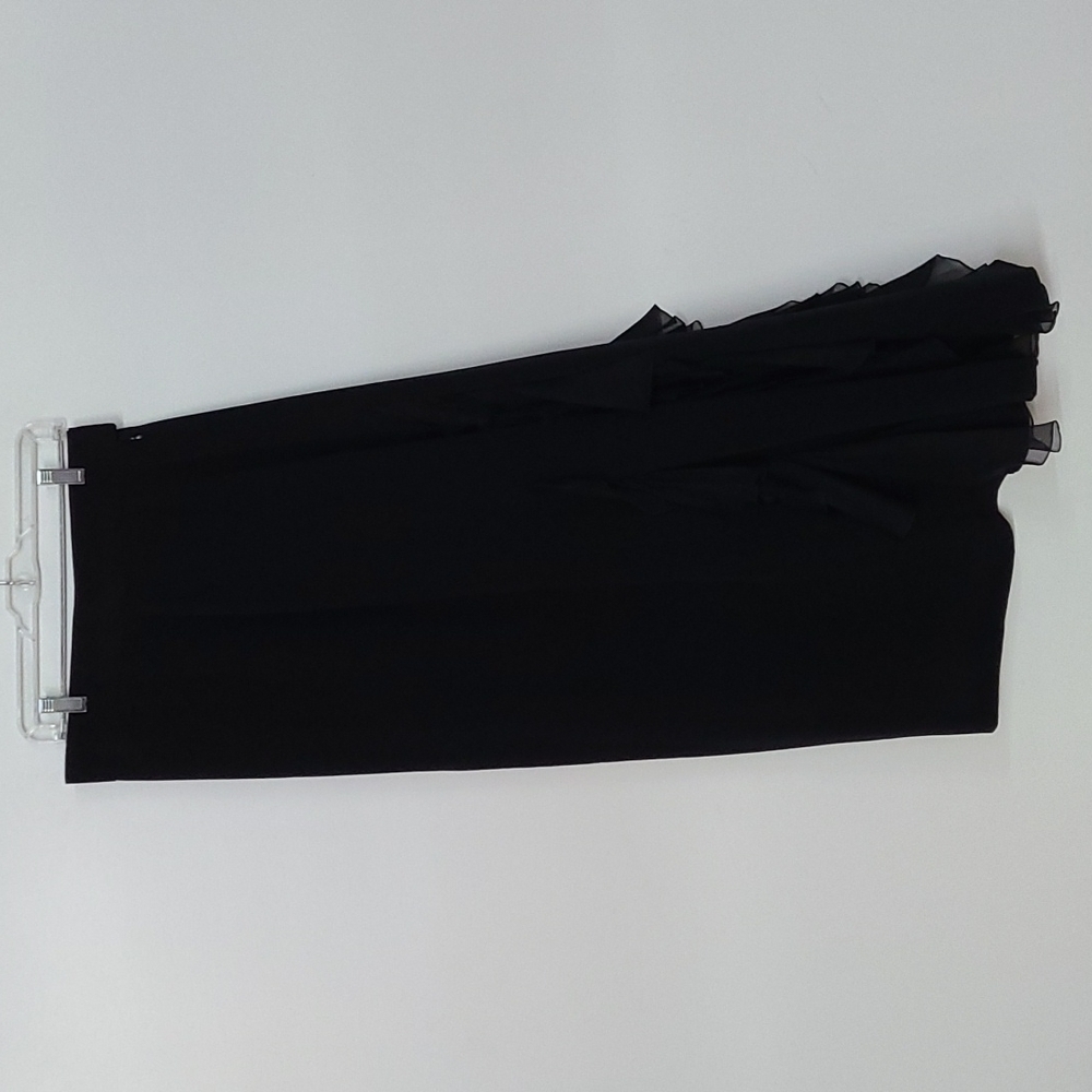 Neiman Marcus Michael Casey Couture 100% Silk Ruffled Black Skirt